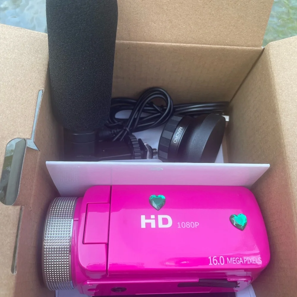 Rare Pink HD 16 MP camcorder with Microphone, 32 GB sd card and Fish eye Lens